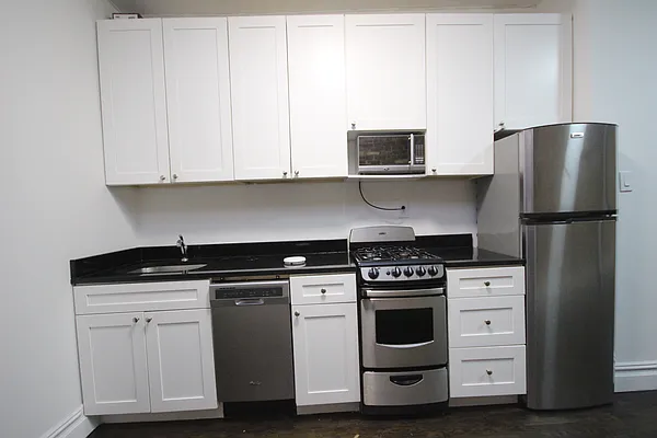 Rented by Compass | media 17