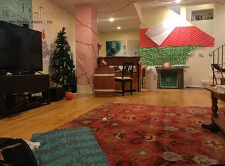 30 Fleet St #33B, Boston, MA 02113