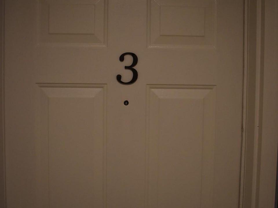 1st image of 403 W Piankishaw St