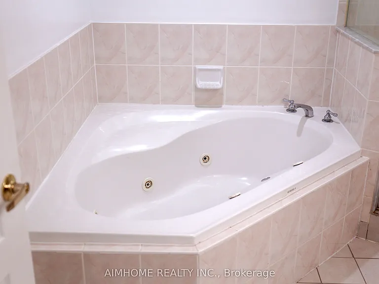 880 Grandview Way #1302 — Photo 12