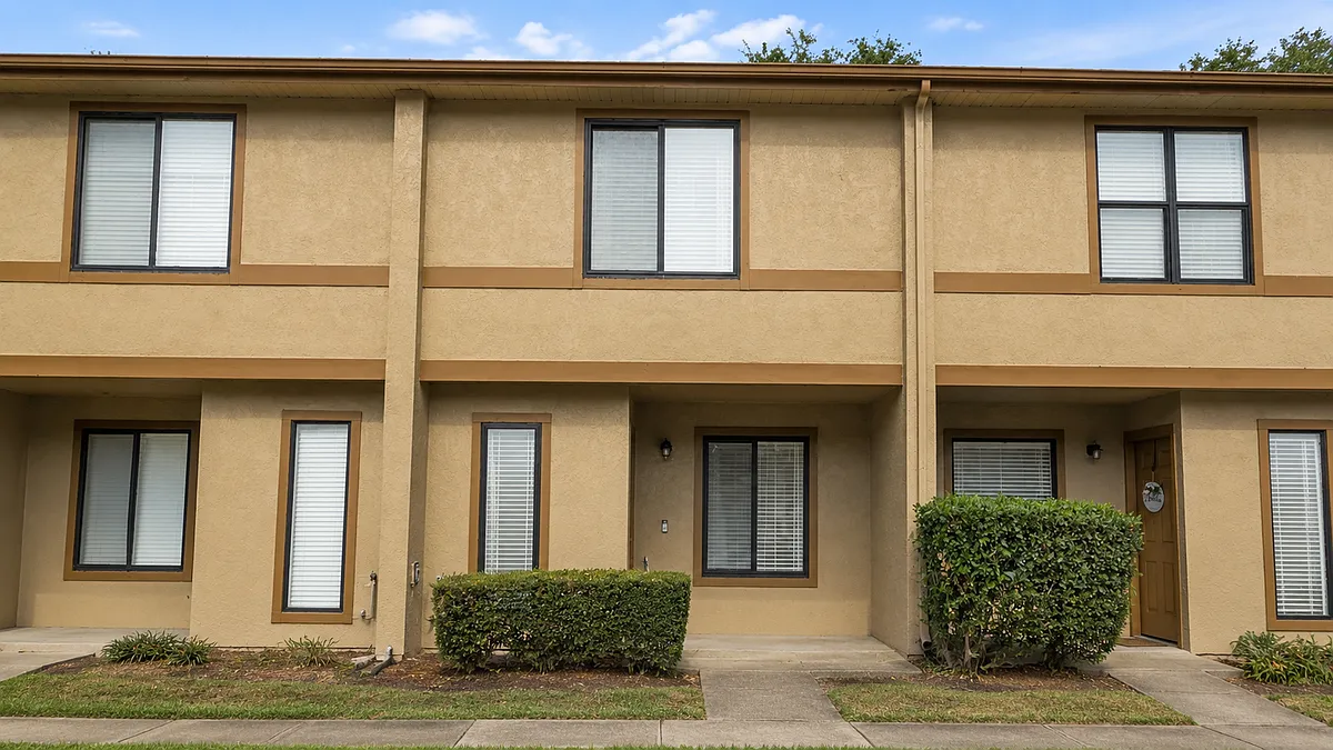 Building Photo - 1404 Highland Ridge Cir