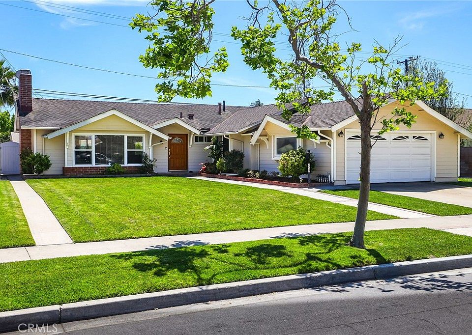 1st image of 3232 Hillrose Dr