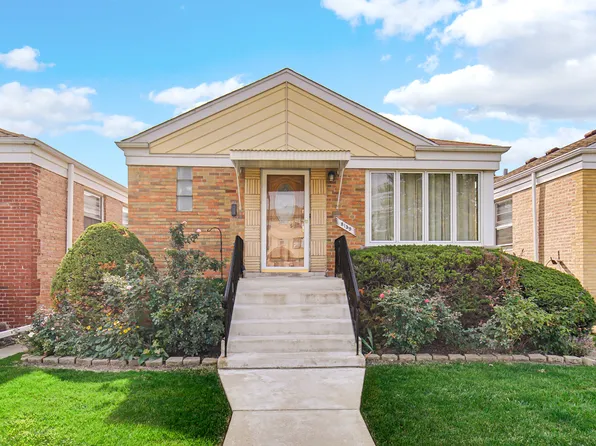 8159 W Forest Preserve Ave, Chicago, IL 60634