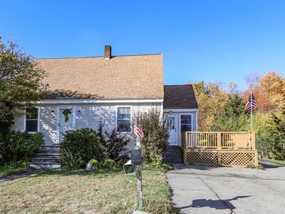 81 Spring Park Ave, Dracut, MA, 01826