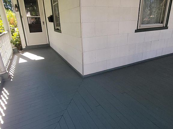 3rd image of 405 Central Ave