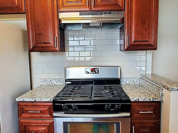 Stainless gas range