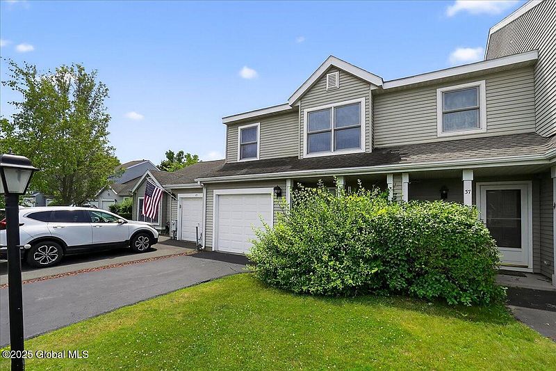 5th image of 35 Justine Court