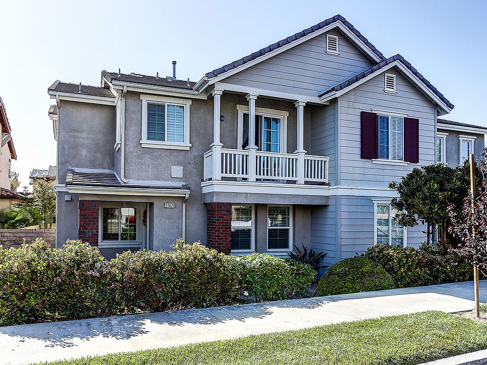 1st image of 27471 Acacia Dr
