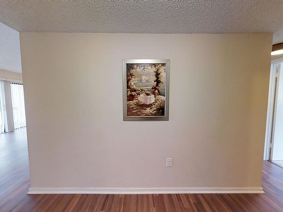 2nd image of 7812 Las Canas Ct