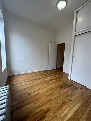 Rented by Peter R. Hungerford, LREB | media 11