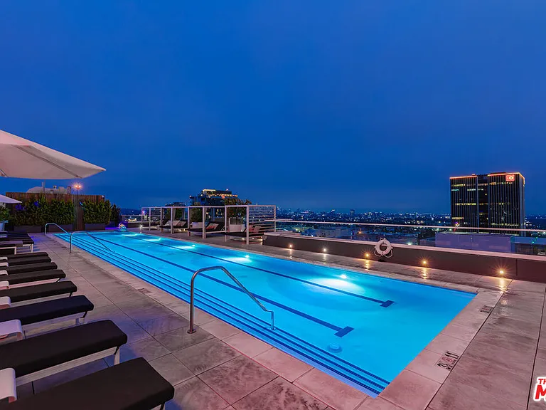 6250 Hollywood Blvd #14D — Photo 22