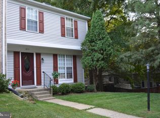 6111 Martins Landing Ct, Burke, VA 22015