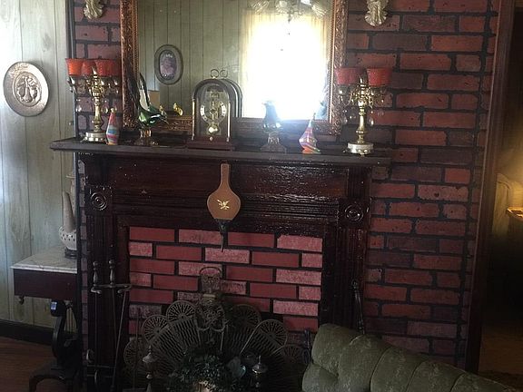2nd image of 89 Ashlawn Dr