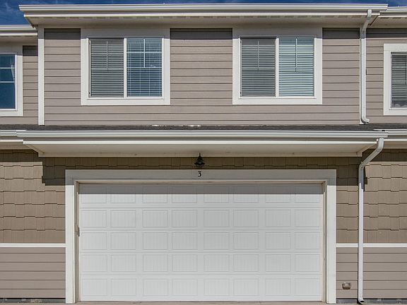 3rd image of 2160 Montauk Ln Unit 3
