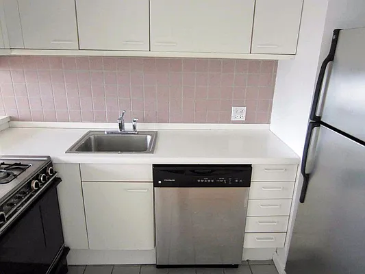 Sold by T&T Real Estate | media 32