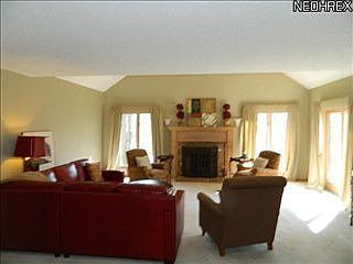 5th image of 9472 Greystone Pkwy