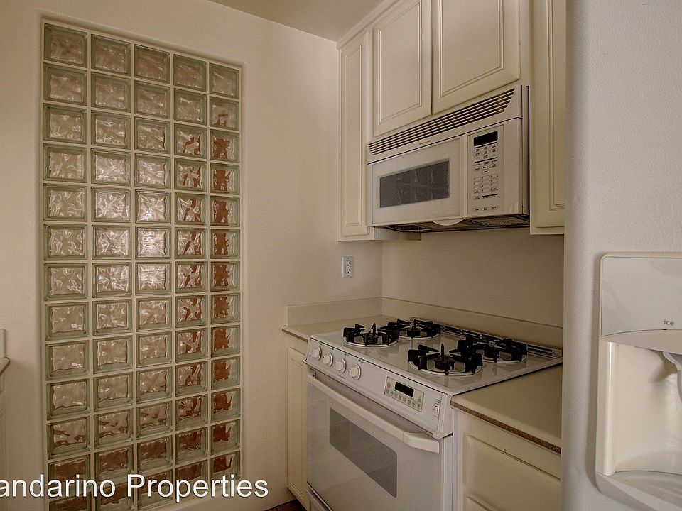 1st image of 318 Por La Mar Cir