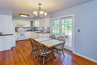 5th image of 474 Iris Ln