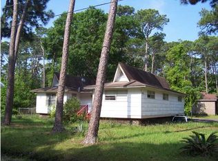 801 Irving Pl #145, Dauphin Island, AL 36528