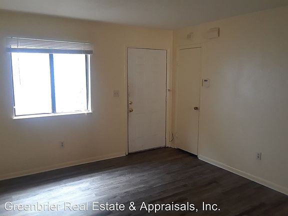 4th image of 2318A Vincent Ave