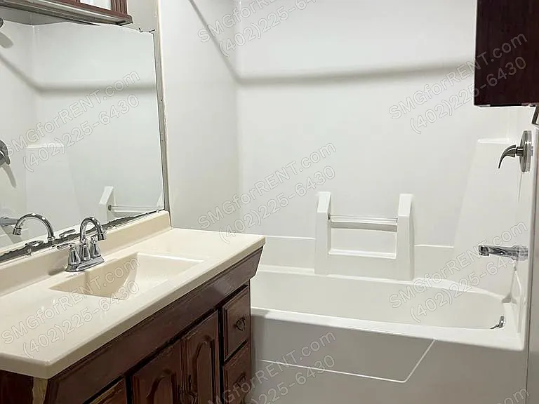 2212 F St #1 — Photo 4