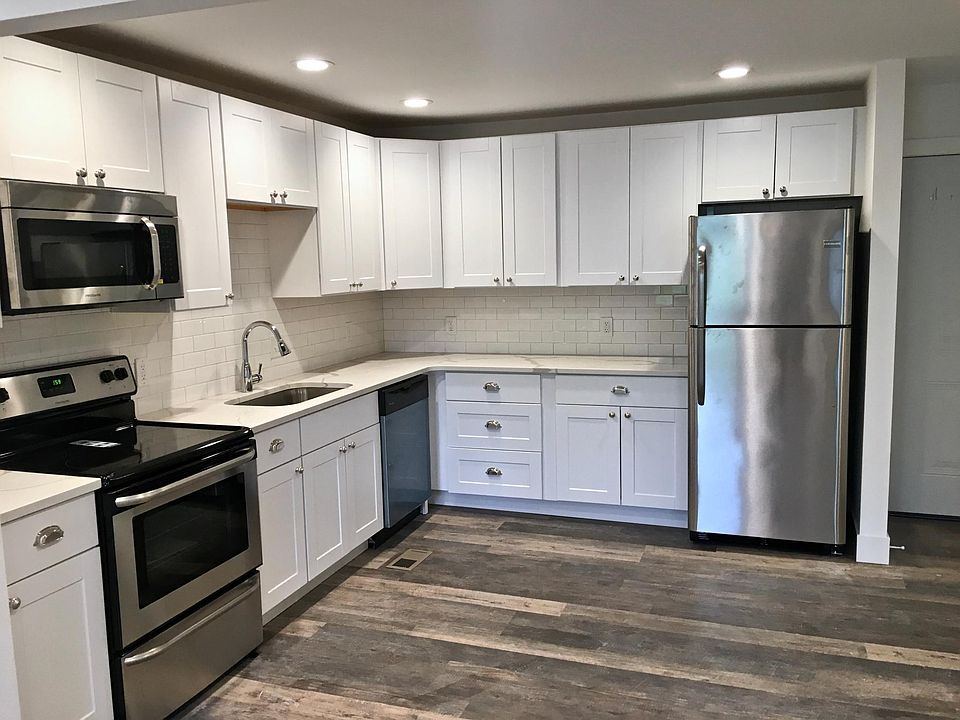 1st image of 3717 Oxford Blvd #4