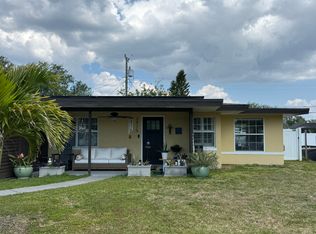 2475 Trade Winds Dr, Dunedin, FL 34698