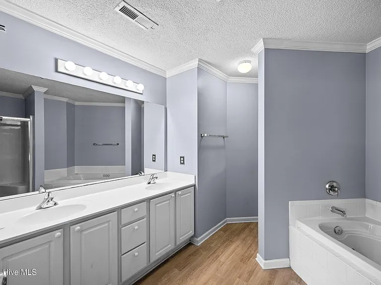 1604 Willoughby Park Ct #1 — Photo 28