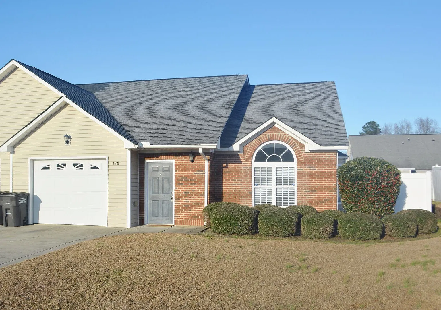 One Story 2 Bedroom 2 Bath Duplex — Photo 1