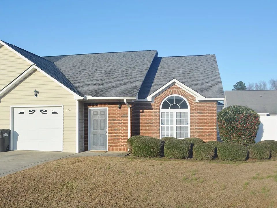 178 Ariel St