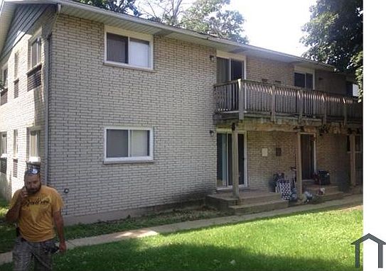 2nd image of 780 Main St APT 7