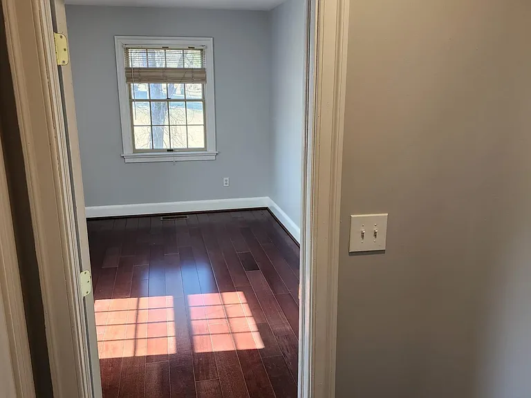 10725 River Rd #A — Photo 21
