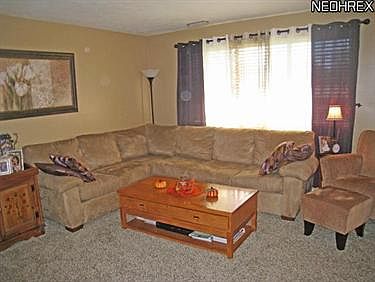 3rd image of 11905 Harbour Light Dr