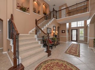 2082 Dillonwood Ct, Kemah, TX 77565