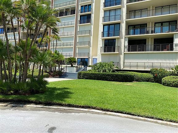 2nd image of 1400 Gulf Blvd APT 610