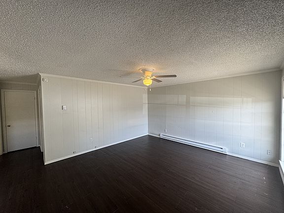 3rd image of 100 Georgia Pl APT 11