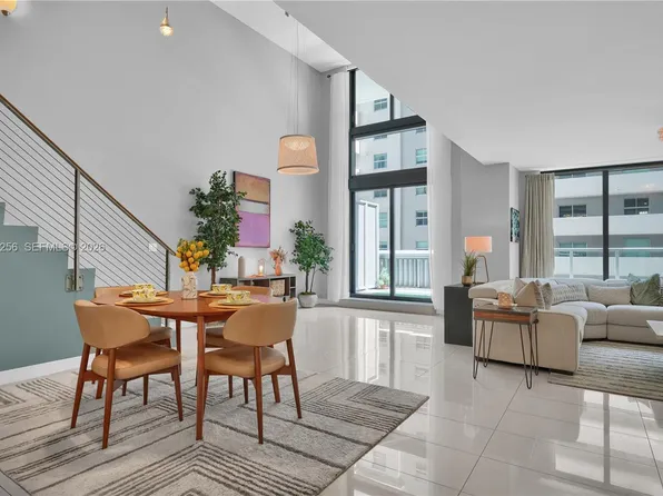 1111 SW 1st Ave Townhouse 721, Miami, FL 33130