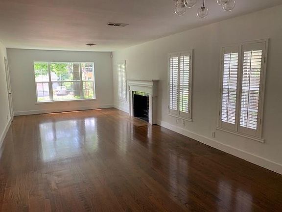 2nd image of 6421 Lake Circle Dr
