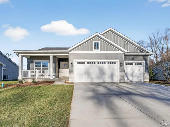 729 Norwich Dr, Saint Charles, MO 63301