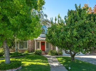 320 Greystone Dr, Antioch, CA 94509