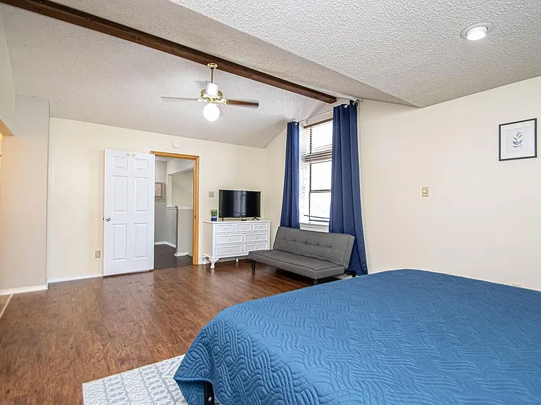 101 Bearskin Dr — Photo 37