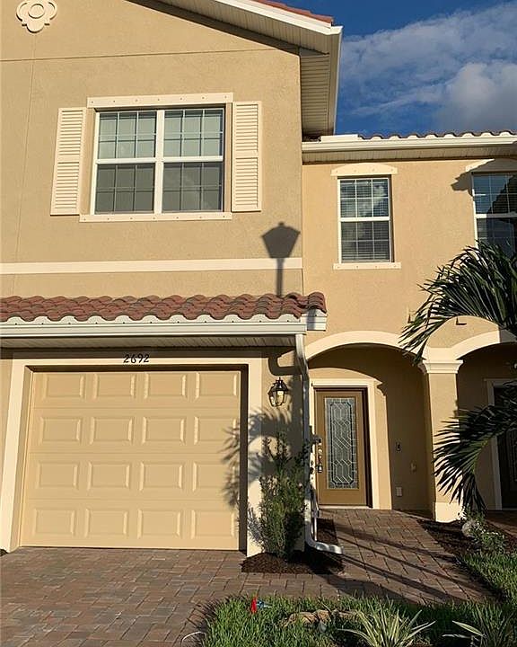 1st image of 2692 Blossom Way
