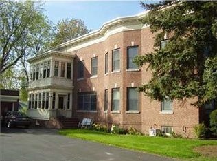 30 Central Ave, Lewiston, ME 04240