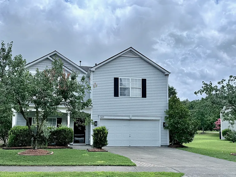 4604 Miller Dr — Photo 2