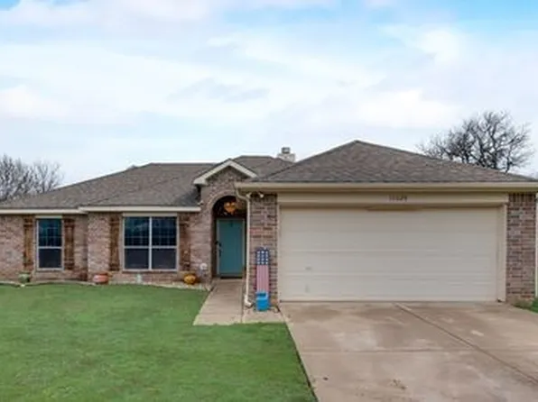 11026 Shady Oaks Dr, Bridgeport, TX 76426