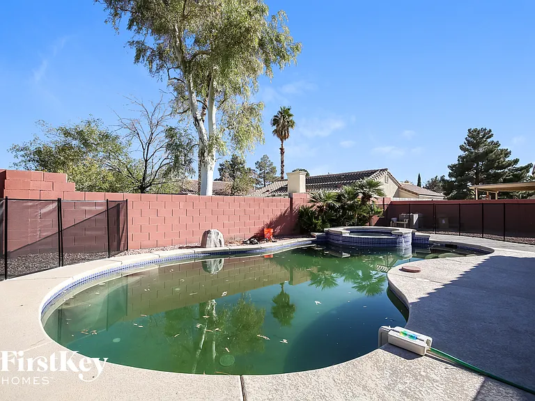 4912 Breezy Day Dr — Photo 15
