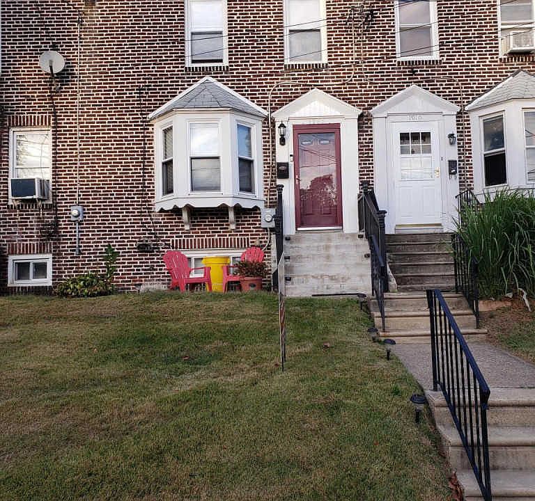 1st image of 1908 45th St
