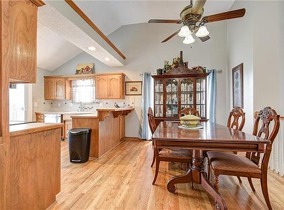 4th image of 14409 La Quinta Dr