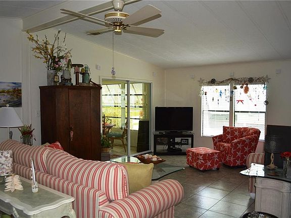 4th image of 742 Arbordale Ct #29
