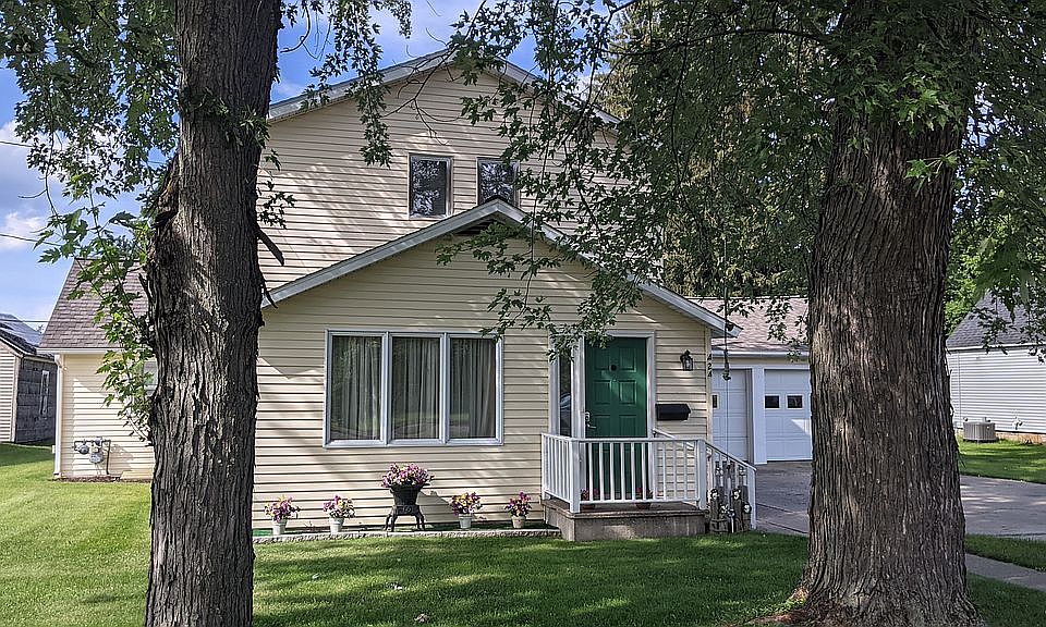 1st image of 424 Aldrich St
